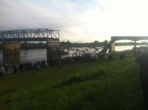 skagit river bridge